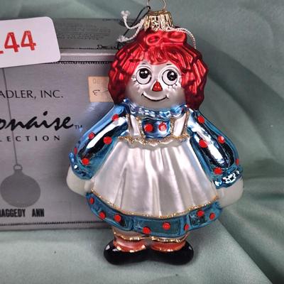 Sale Photo Thumbnail #414