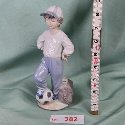 Sale Photo Thumbnail #574