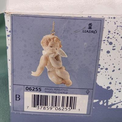 Sale Photo Thumbnail #442