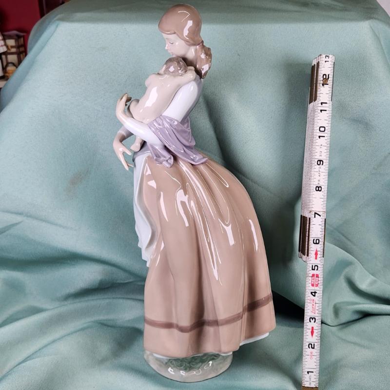 Sale Photo Thumbnail #693