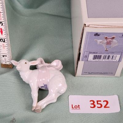 Sale Photo Thumbnail #452