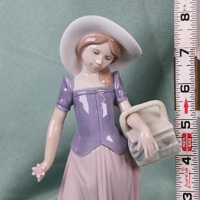 Sale Photo Thumbnail #512