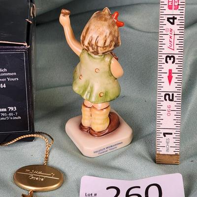 Sale Photo Thumbnail #175