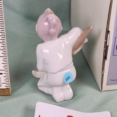 Sale Photo Thumbnail #464