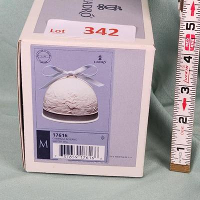 Sale Photo Thumbnail #425