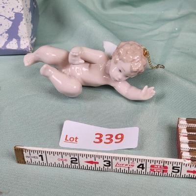 Sale Photo Thumbnail #412