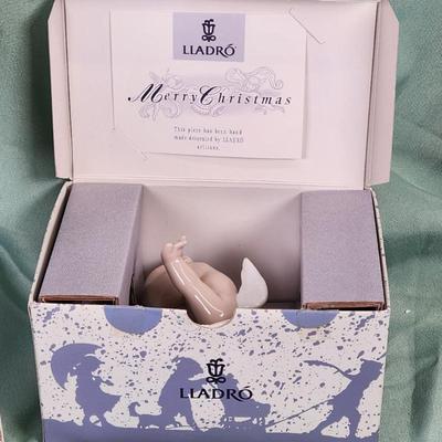 Sale Photo Thumbnail #441