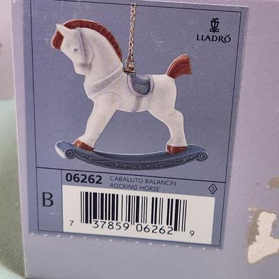 Sale Photo Thumbnail #438