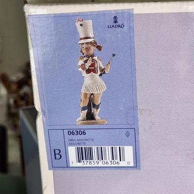 Sale Photo Thumbnail #650