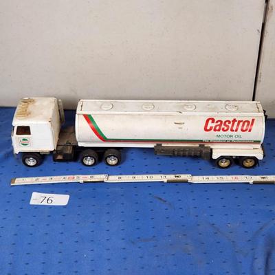 Sale Photo Thumbnail #662