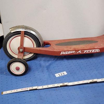 Sale Photo Thumbnail #979