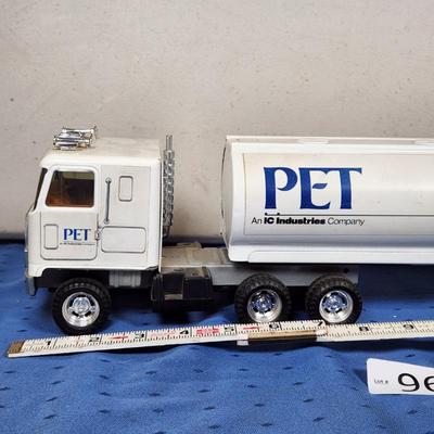 Sale Photo Thumbnail #729