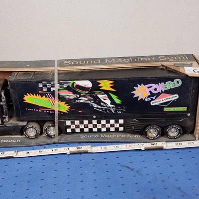 Sale Photo Thumbnail #636