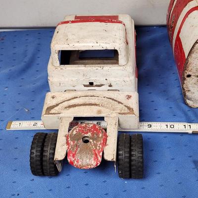 Sale Photo Thumbnail #826