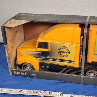 Sale Photo Thumbnail #630