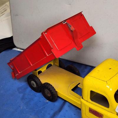 Sale Photo Thumbnail #774