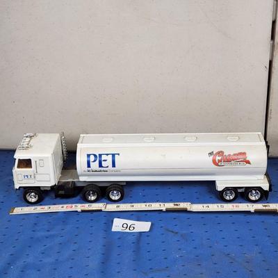 Sale Photo Thumbnail #728