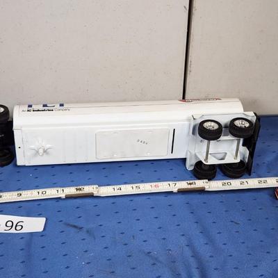 Sale Photo Thumbnail #732