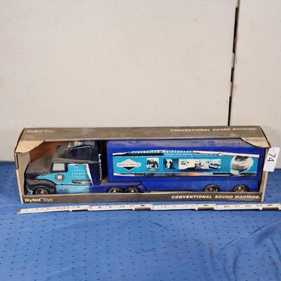 Sale Photo Thumbnail #655