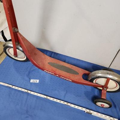 Sale Photo Thumbnail #976