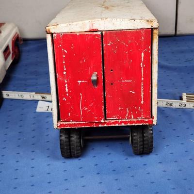 Sale Photo Thumbnail #830