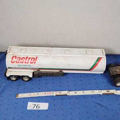 Sale Photo Thumbnail #665