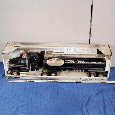 Sale Photo Thumbnail #649