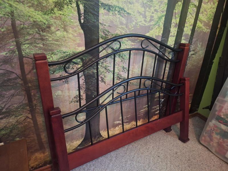 Sale Photo Thumbnail #2