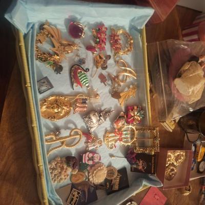 Sale Photo Thumbnail #99