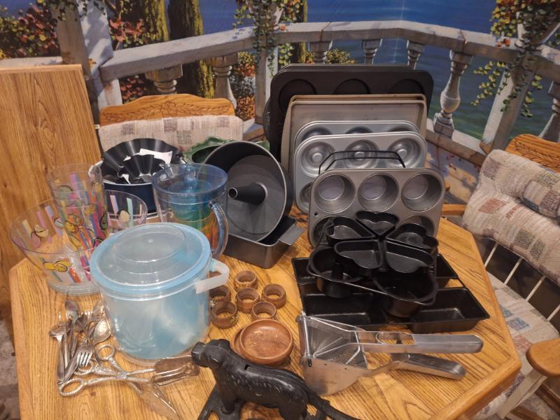 Sale Photo Thumbnail #12