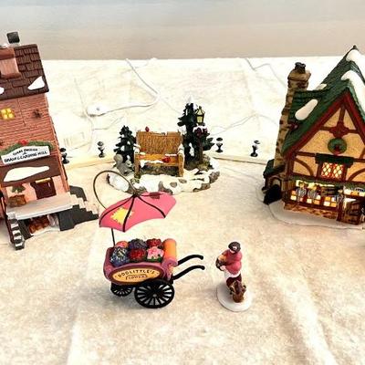 HKF249- “Heritage Village” Dickens’ Christmas Buildngs & Figures! 