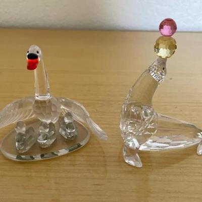 HKF232 - Swarovski Crystal Collectibles - “Swan Family” & “Playing Seal”