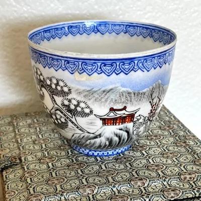 HKF315- Vintage Chinese Eggshell Porcelain Hand Painted Cup