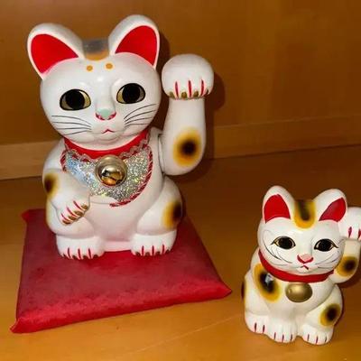 HKF062 Two Good Luck Cat Neko Figures