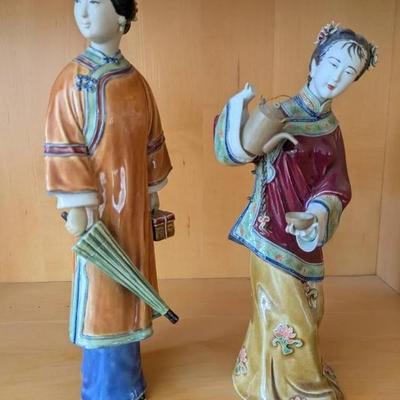 HKF195- Vintage Chinese Figures Women Pouring Tea And Women In Orange 