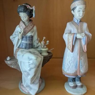 HKF074- Lladró Porcelain Figurines 