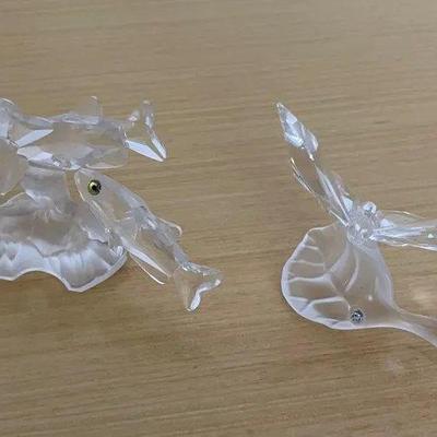 HKF229 - Swarovski Crystal Collectibles - “Three South Sea Fish” & “Butterfly On A Leaf”