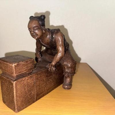 HKF087 - Metal statue REPLICA of “Kung Chun at Work” 