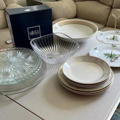 HKF217- Vintage Bone China/ Mikasa Bowls And Party Trays 