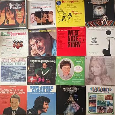 HKF092 16 Assorted Vinyl Records