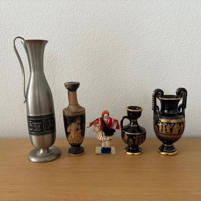 HKF149 Three Greek Vases With 1 Pewter Vase And 1 Greek Evzone