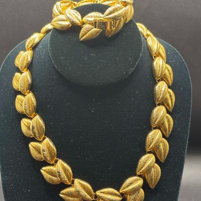 Sale Photo Thumbnail #31