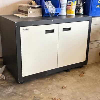 A COPY STEEL CASE ROLLING CABINET | Dimensions: h. 25 x w. 35.5 x d. 20.5 in
