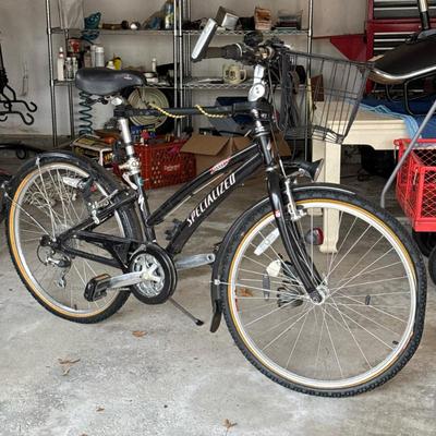 SPECIALIZED GLOBE BICYCLE 15.5
