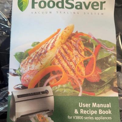 FoodSaver Vacuum Sealing System - NEW 
