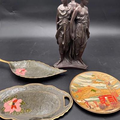 Decorative Plates and Figurine, Qty 4