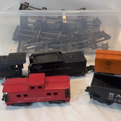 Vintage American Flyer Train Cars + Track 