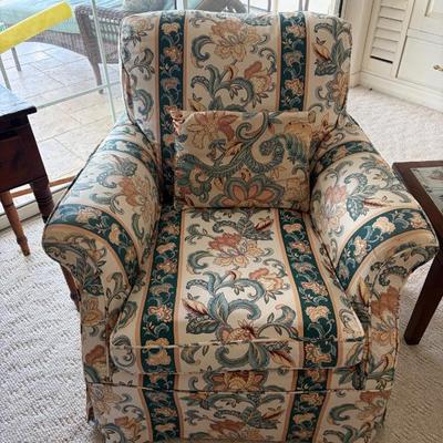 Sale Photo Thumbnail #288