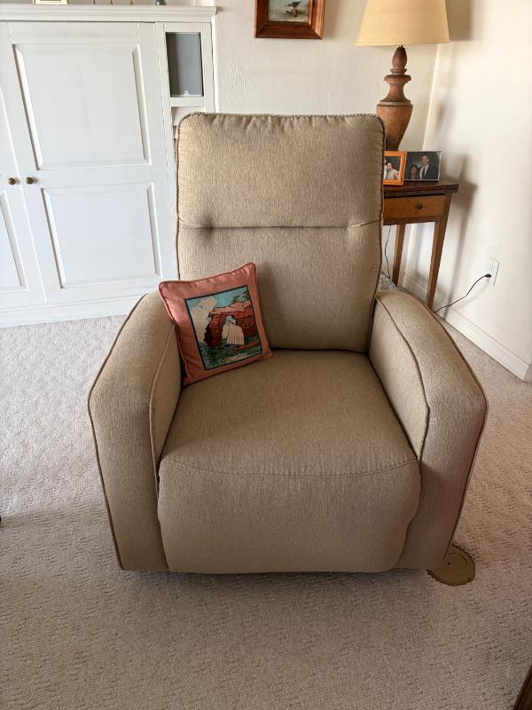 Sale Photo Thumbnail #358