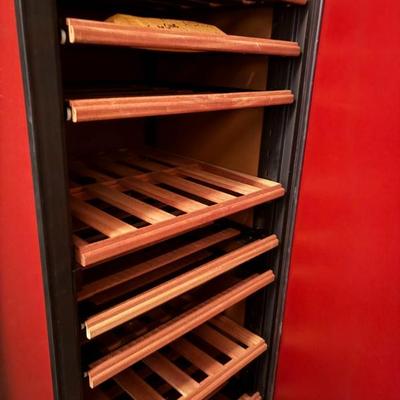 Sale Photo Thumbnail #101